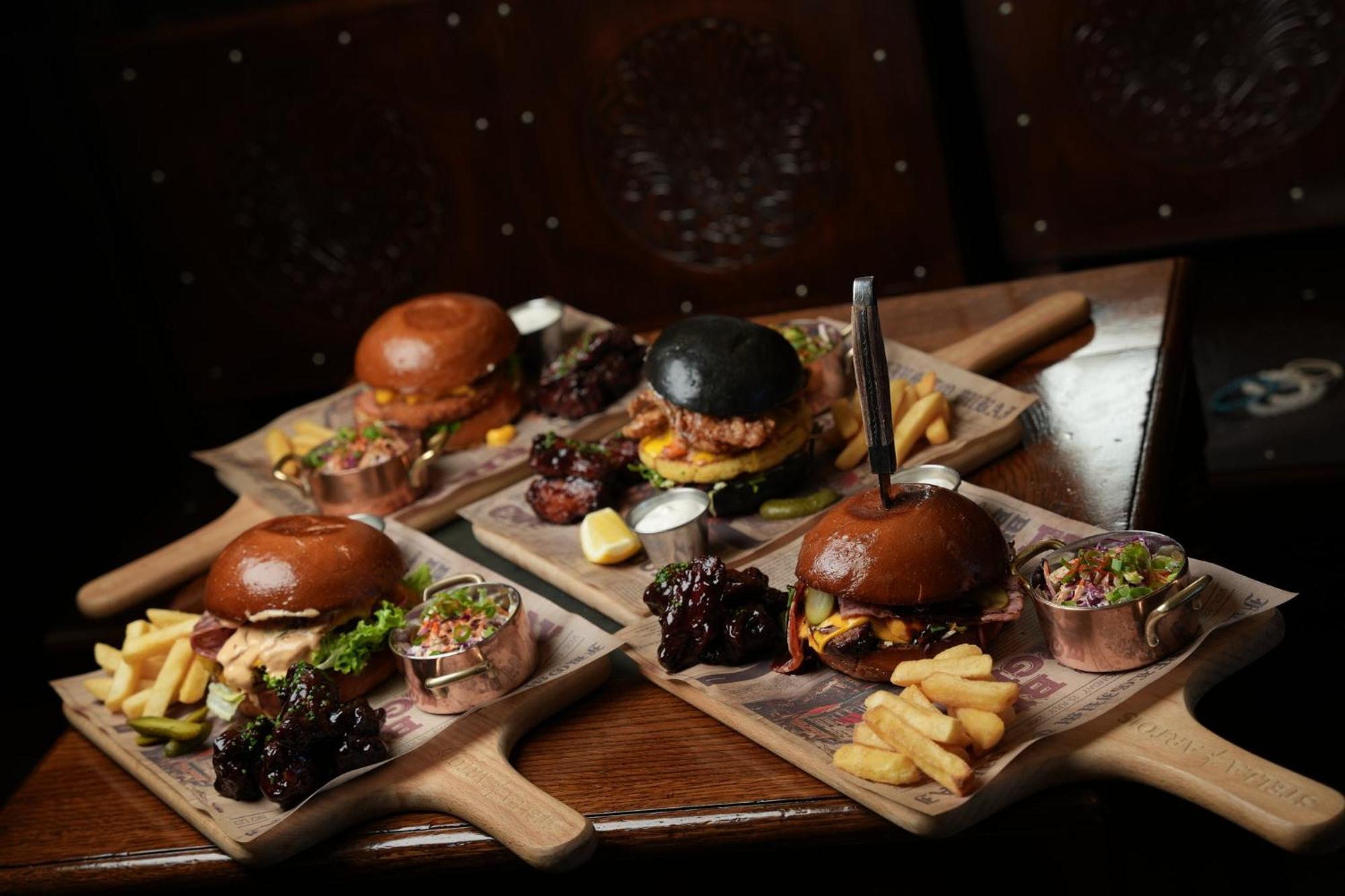 Crowne Plaza Dubai Festival City Exterior photo A selection of burgers at the restaurant
